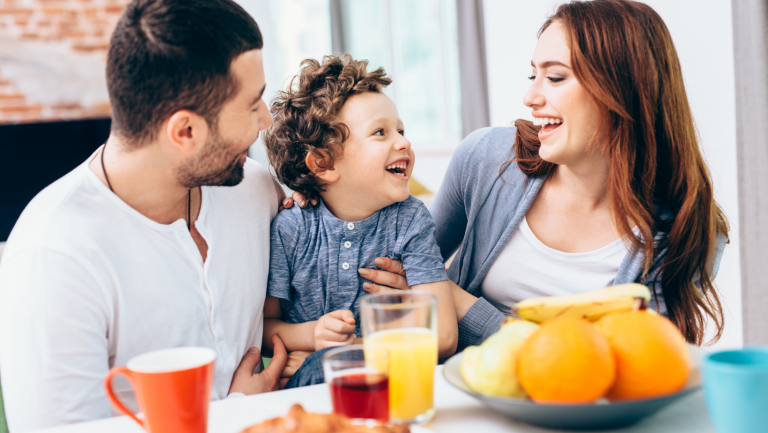 Lire la suite à propos de l’article Une famille heureuse